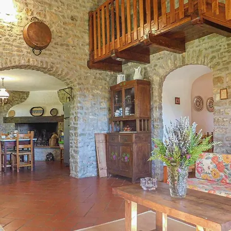 Сasa de vacaciones Awesome In W/ Outdoor Swimming Pool, Wifi And Outdoor Swimming Pool Città di Castello