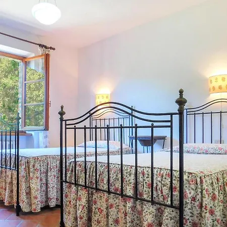 Awesome In W/ Outdoor Swimming Pool, Wifi And Outdoor Swimming Pool Сasa de vacaciones Città di Castello